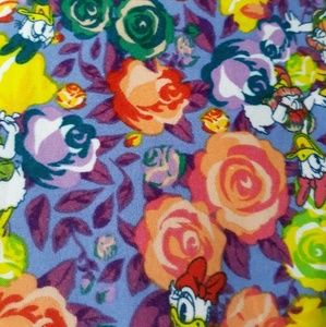 NEW Daisy Duck Leggings